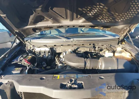 2004 Ford F-150 Stx/Xl/Xlt z USA, uszkodzony, nr VIN 1FTRX12W44NC33902